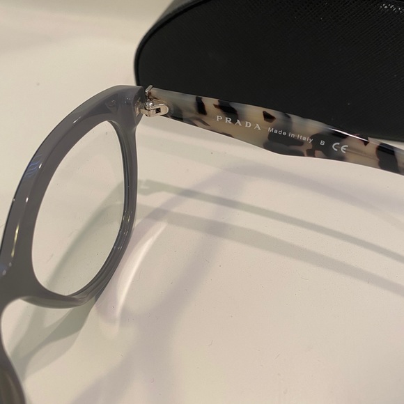 Prada glasses - Picture 3 of 6
